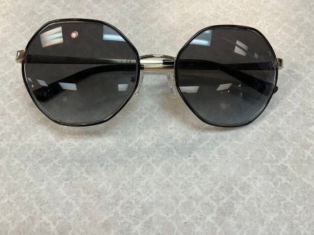 Sunglasses By Michael By Michael Kors, Size: 01 Piece For Sale