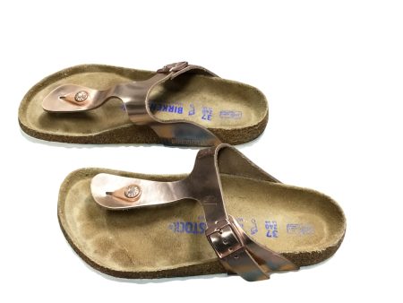 Sandals Flats By Birkenstock In Rose Gold, Size: 37 Fashion