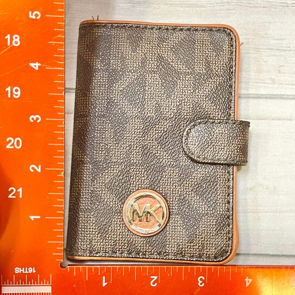 Wallet Designer By Michael Kors  Size: Large Cheap