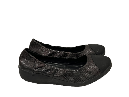 Shoes Flats By Fitflop In Black, Size: 10.5 Hot on Sale