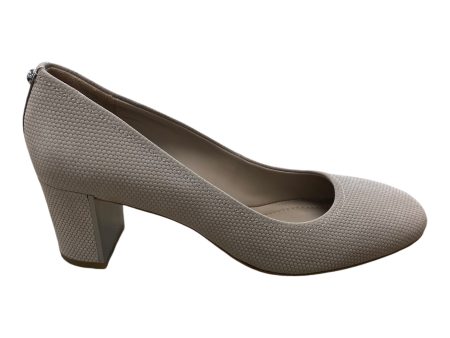 Shoes Heels Block By Donald Pliner In Taupe, Size: 7 on Sale