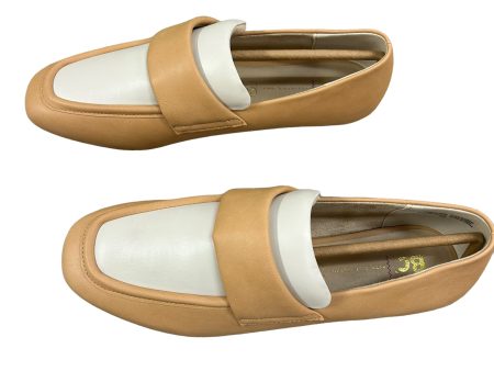 Shoes Flats By Bc Clothing Company In Tan & White, Size: 11 Supply