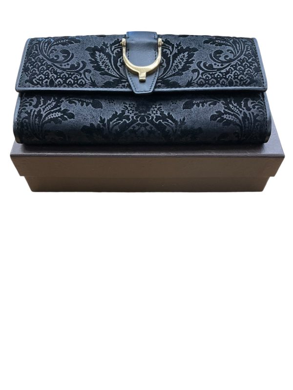 Wallet Luxury Designer By Gucci, Size: Large Fashion