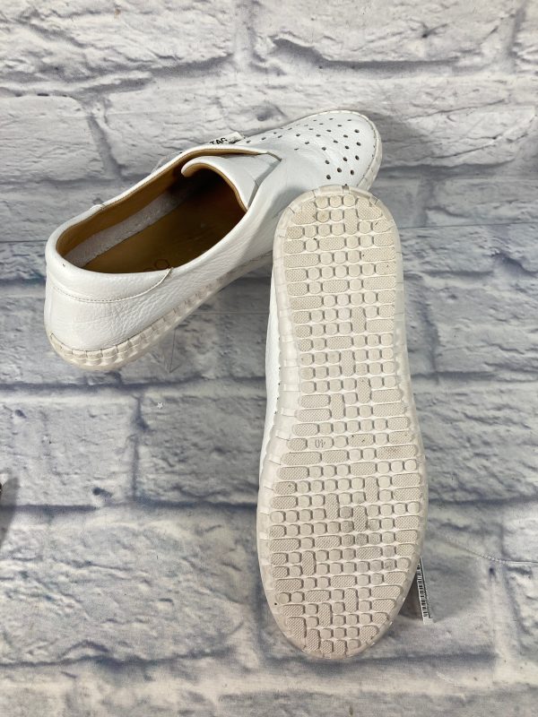 Shoes Flats By Bueno In White, Size: 10 Online Hot Sale