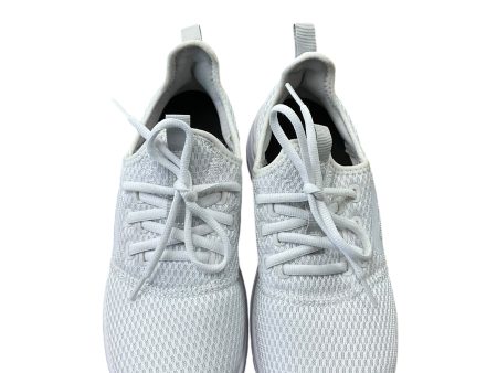 Shoes Sneakers By Mta Pro In White, Size: 8.5 Hot on Sale